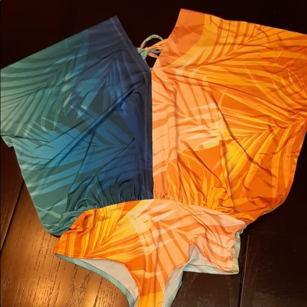 bikinis - Picture 7 of 8